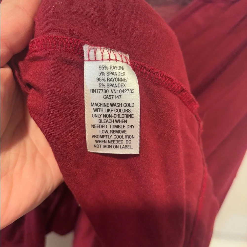 MERONA Burgundy Women's Tunic Top - Picture 7 of 7